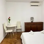 Mare Apartment