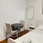 Mare Apartamento Makarska