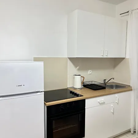 Mare Apartment *